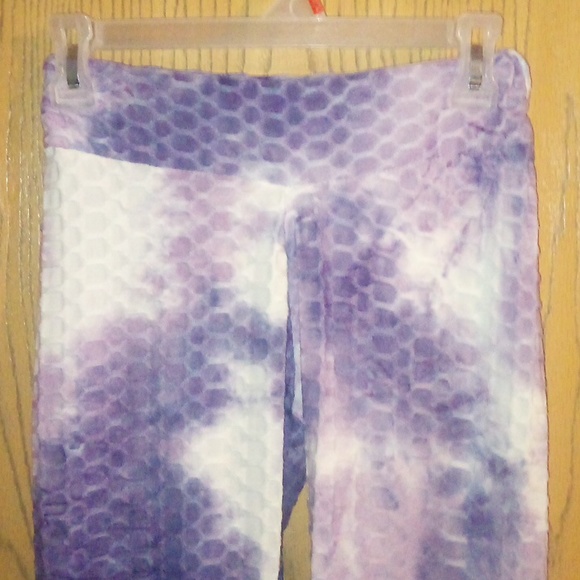 Purple/WHITE "TIKTOK" style elastic waist Capri pants *@Size: S/M *See pics PLZ* - Picture 2 of 6
